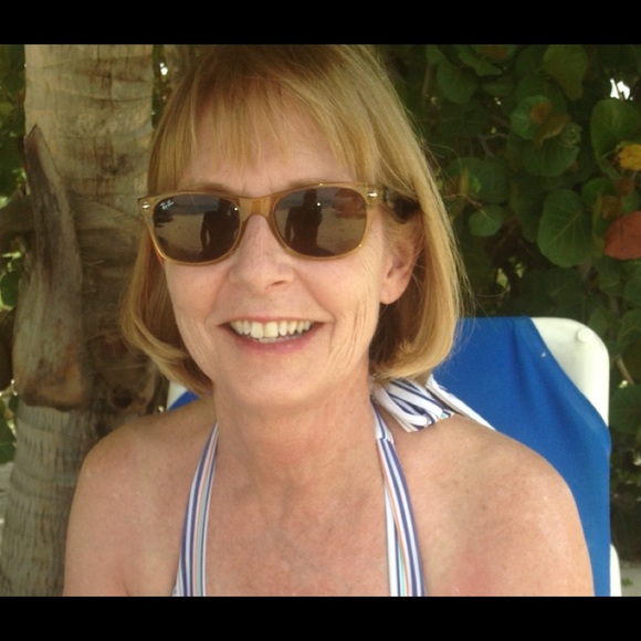 Meet your Posher, Marjie - Picture 2 of 2